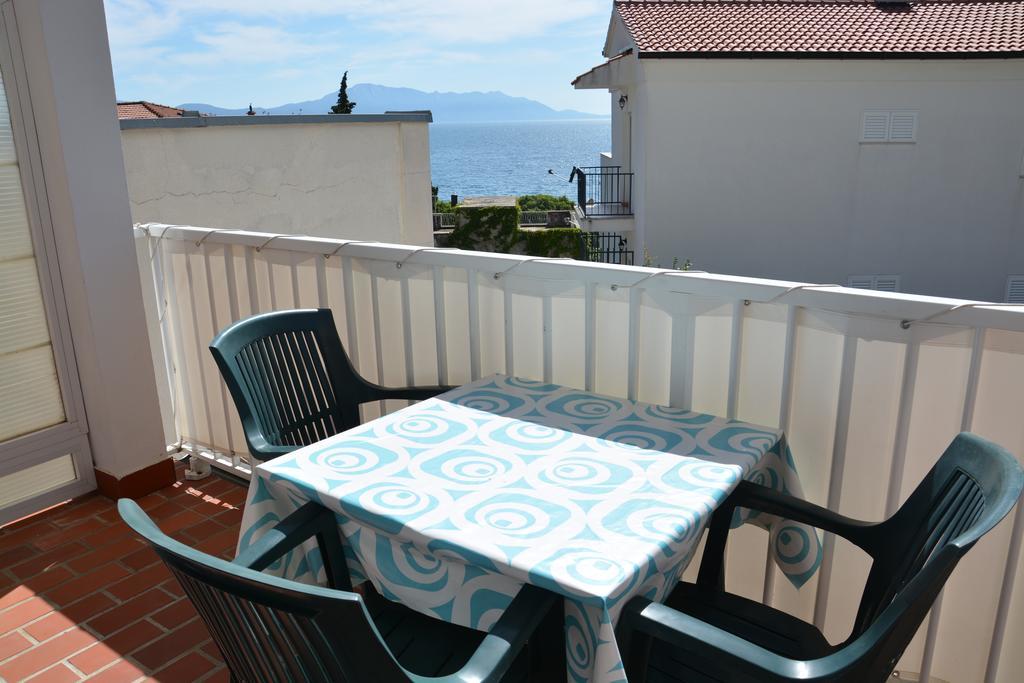 Apartments Gareta Gradac  Bilik gambar